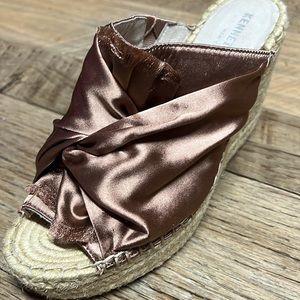 Pink satin espadrille (6)